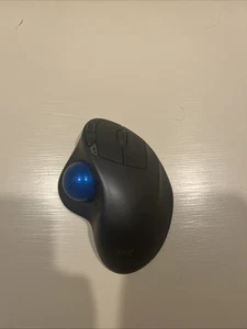 Logitech M570 Wireless Trackball Mouse - Afbeelding 1 van 7