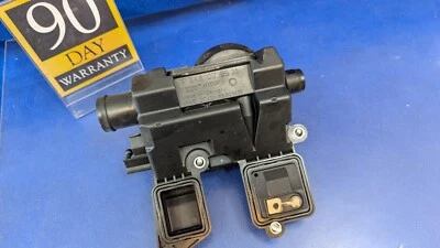 Separador de aceite de motor Porsche Cayenne GTS 2011-2018 94810713521 Foto 1 de 4