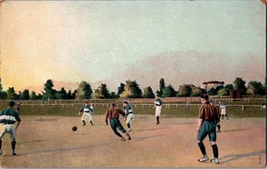 Postal Hombres Jugando Fútbol Dividida Europa Pre-1914 Sin Publicar - Imagen 1 de 2