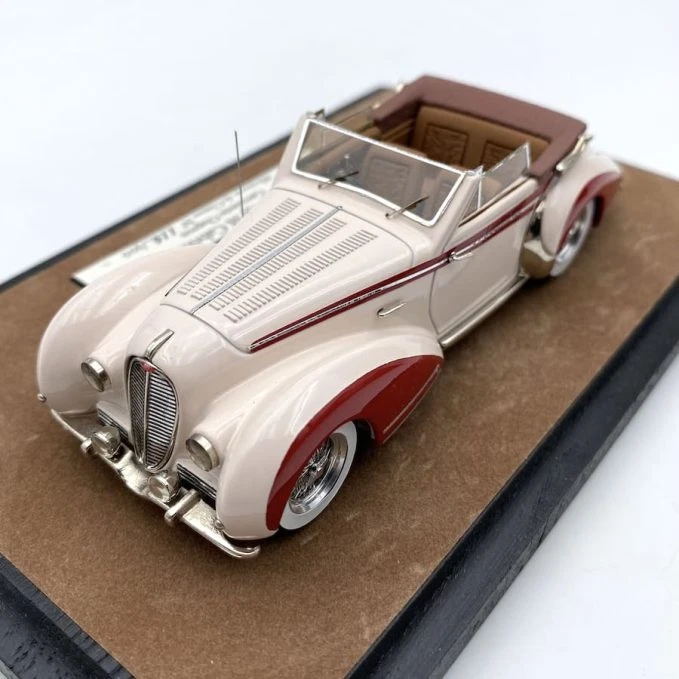Modellino Auto Miniatures de Chateau 2004 1/43 Delahaye 135 M Cabriolet 1949 LTD - Immagine 1 di 4