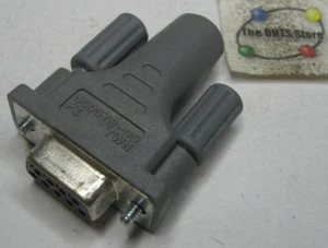 Adaptador Logitech 500378-00 DB-9 hembra a PS-2 PS/2 - usado cantidad 1 - Imagen 1 de 4