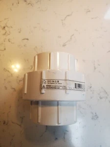 PVC Union - Full Flow 2" Slip x 2" Slip 150 PSI - Bild 1 von 4