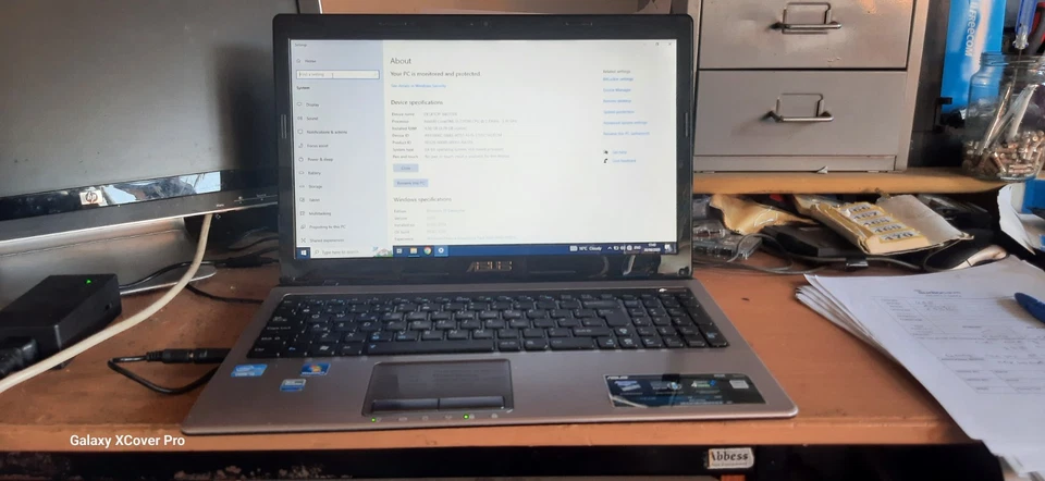 Asus X53E boots intel core i3-2nd gen @2.1Ghz 4GB Ram No HDD (466) - Image 1 of 4