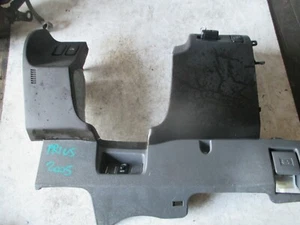 TOYOTA PRIUS 2005 XW20 OSF CRUSCOTTO LATO GUIDA ANTERIORE PANNELLO ASSETTO INFERIORE - Foto 1 di 6