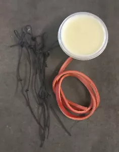 whip repair kit ----- 6 x whip crackers, 80gm leather conditioner, 1 fall - Bild 1 von 1