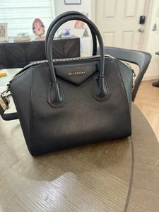 Givenchy Black grain Antigona small tote bag AUTHENTIC - Picture 1 of 3