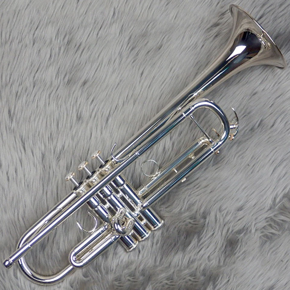 YAMAHA YTR-4335GSII Bb Trumpet Gold Brass Silver Plated w/ Case EMS Tracking NEW - Image 1 of 1