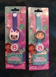 LIGHT UP BRACELETS Gabbys Dollhouse Pandy Paws with Candy Inside NEW in Package - Picture 1 of 7