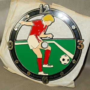 VINTAGE 1984 Ramar IND Plastic Clock Face Soccer Player 6" x 5.75" - Picture 1 of 1