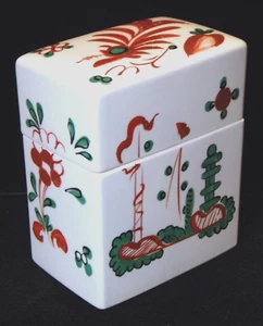 Vintage TIFFANY & Co. Decorative Hand Painted Porcelain Cigarette Box. - Picture 1 of 10