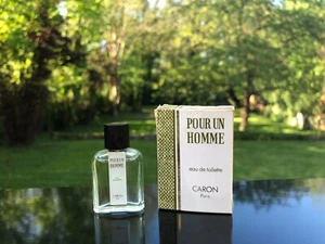 Ancienne Miniature Parfum - POUR UN HOMME de CARON - EDT 4,5 ML - Boîte - Foto 1 di 6