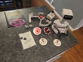 New? 1985 Nintendo ROB Robot R.O.B. from NES Deluxe Set