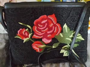 Clever Carriage Vintage Rose Embroidered Large Clutch - Picture 1 of 4