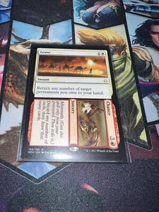 Mtg Singles - Leave // Chance - Hour of Devastation - Rare - LP - Picture 1 of 1