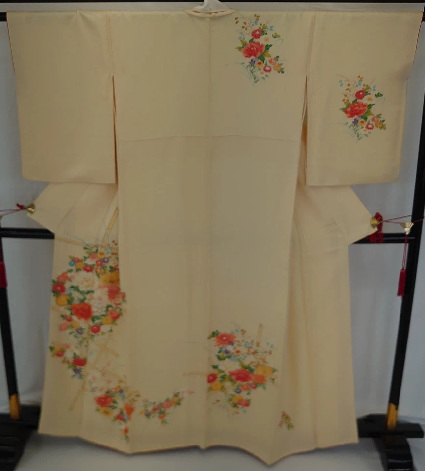 Kimono japonais vintage soie beige komon cher tradition dirt hauteur 62,2 pouces - Photo 1/4