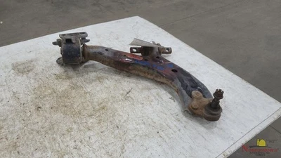 2015 Honda CR-V Front Lower Control Arm Right - Imagem 1 de 4