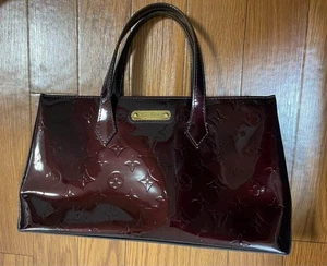 Louis Vuitton M93641 vernis Monogram Wilshire PM Handbag Enamel Amarante used - Picture 1 of 12