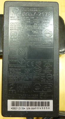 HP Hewlett Packard Drucker Netzteil 0957-2178 DC 32V= 940mA DC 16V= 625mA - Bild 1 von 4