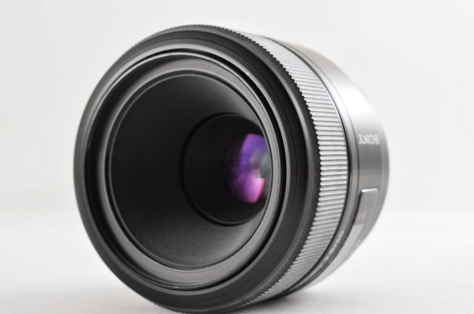 Sony 50mm f/2.8 SAL50M28 Macro Prime Lens [Exc+5] (0265646) Japan / 1412B#20 - Image 1 of 4