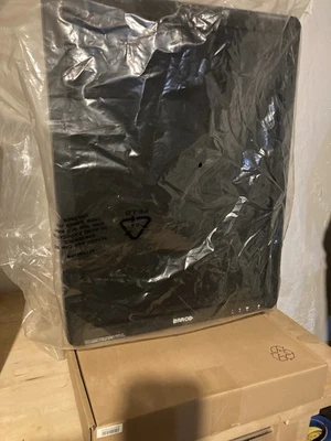 BARCO MDRC-2221 Color 21" LCD Display Monitor - Image 1 of 4