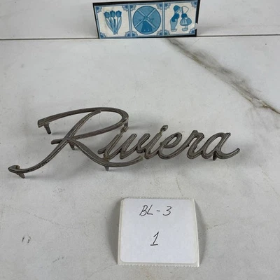 Buick Riviera 1964 1965 emblema de escritura de maletero 4485658 envío gratuito Foto 1 de 4