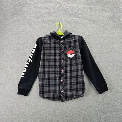 Толстовка с капюшоном Pokemon Boy L черная клетчатая фланелевая с логотипом Pikachu Pokeball на пуговицах спереди - Изображение 1 из 4