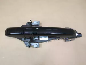 🥇12-15 RANGE ROVER EVOQUE L538 REAR LEFT DOOR EXTERIOR HANDLE BLACK OEM - Picture 1 of 12
