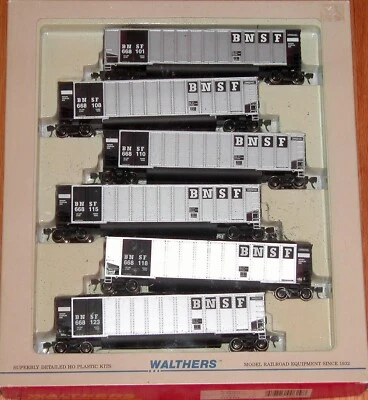HO WALTHERS 932-5327 BETHGON 6-PACK BNSF # 2 WITH LOAD BNSF - Image 1 of 4