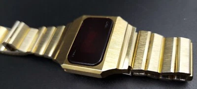  VINTAGE Timex LED Rosso Vintage DIGITALE H-Cell 202  da collezione , Raro  ☆☆☆ - Immagine 1 di 4