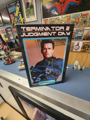 Neca Terminator 2 Judgment Day T-800. Mint Cover