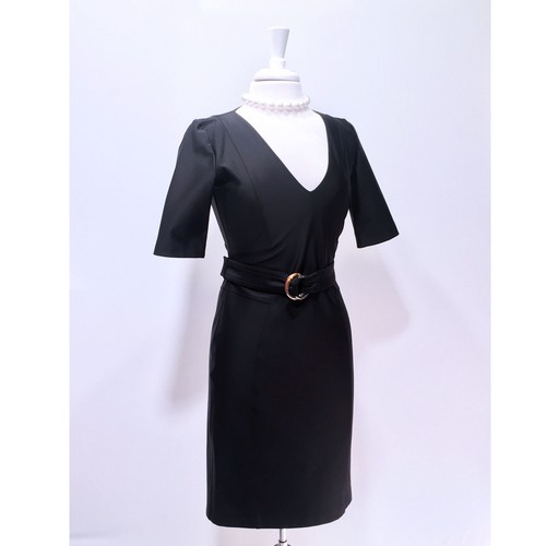 Gucci Abito a matita nero aderente e cinto maniche corte