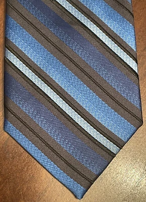 Apt. Gravata masculina 9 azul preta 100% poliéster feita na China - Imagem 1 de 4