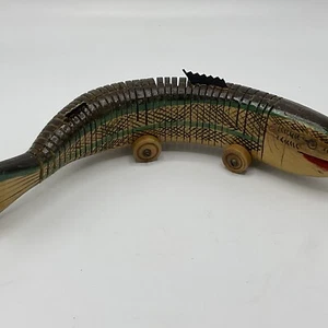Vintage Pull Toy Handmade Painted Wood Jointed Fish Green 13.5” - Picture 1 of 5