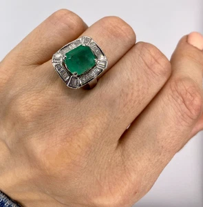 Anillo de Oro 18kt. Diamantes Baguette Y Esmeralda Natural Certificado Colombia - Imagen 1 de 8