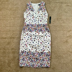 Vestido lápiz floral crema arena pequeña Maggy London para mujer talla 6P - Imagen 1 de 12