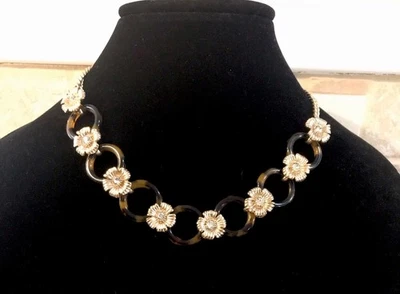J.Crew Womens Tortoise Golden Link Floral Crystal Resin Statement Necklace-GUC - Image 1 of 4