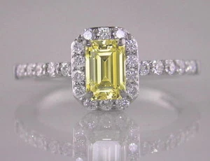 Diamond Ring Emerald Cut Natural Fancy Yellow Certificated 1.32ct GIA - Picture 1 of 1