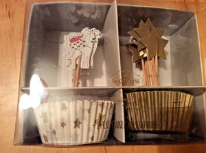 BNIB New Bakehouse & Co. 24 Cupcake Cases & 24 Toppers Llamas & Stars - Gold - Picture 1 of 4