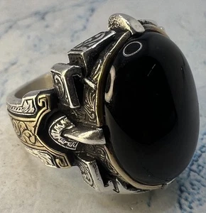 Kraftvoller signierter verzierter schwarzer Onyx 925 Sterling Silber Ring mit Golddetails - Bild 1 von 15