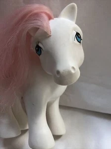 Vintage My Little Pony Sundance G1 MLP Hasbro White Pink Hearts Pink Hair 1983 - Picture 1 of 11