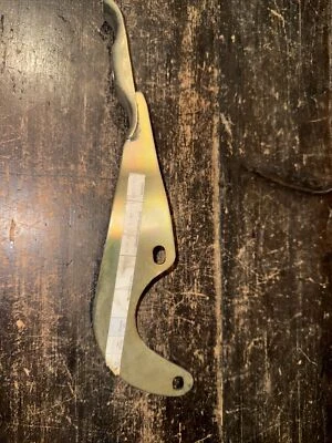 Suporte de montagem de exaustão original 11761278683 fabricante de equipamento original BMW 525E 528E - Imagem 1 de 4