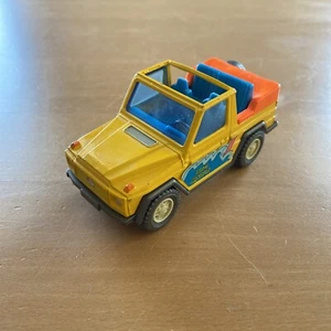 1993 Road Champs Die Cast Yellow Mercedes Benz Wave Skimmer Tracker - Picture 1 of 11
