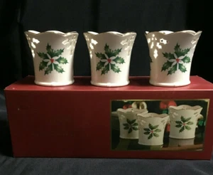 Lenox Holiday Pierced Votives - Set of 3 - Ivory with Holly Berries  - Picture 1 of 5