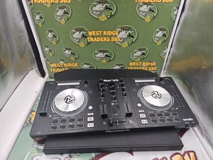 Numark Mixtrack 3 (MT3)  - Picture 1 of 1