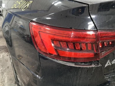 Conjunto de luz trasera izquierda usado se adapta a: Audi A4 2017 cuarto panel montado grado izquierdo Foto 1 de 4