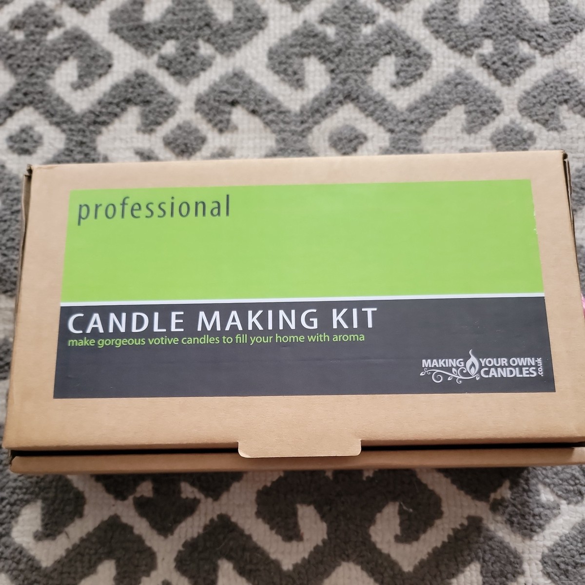 Kit Candele Fai Da Te - Cera Soia 480g, 9 Barattoli, Oli Profumati, Coloranti, Stoppini - Regalo Creativo - Foto 5