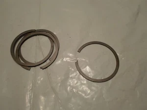 Package of 4: Genuine Eaton Fuller Snap Rings P/N: 4306308 - Picture 1 of 2