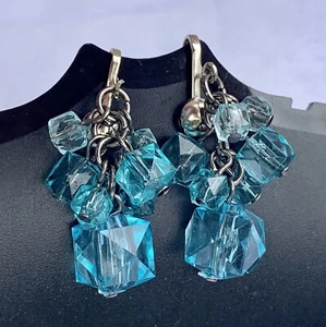 Mid Century Teal Aqua Blue Faceted Cube Crystals Drop Dangle Clip Earrings 1.5” - Picture 1 of 5