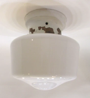 Luminária de teto globo escola vidro leitoso branco redonda pequena 7" - Imagem 1 de 4