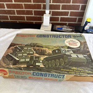 Vintage AC Gilbert Erector Constructor "5 in 1" #10611 Military Vehicles Set - Picture 1 of 7